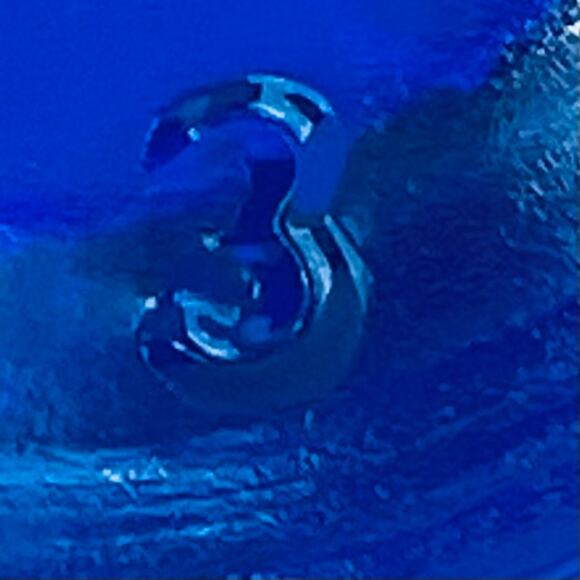 Vtg Cobalt Blue 6 1/4 Beehive Bubble Design Vase Bud Vase - Picture 3 of 6